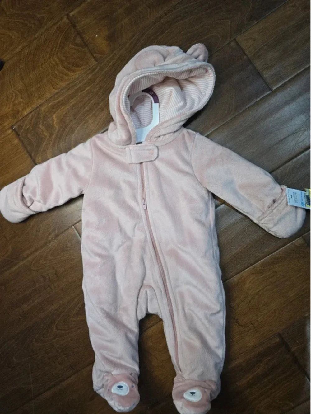 3m brand new baby snowsuit from carter's item 207G1